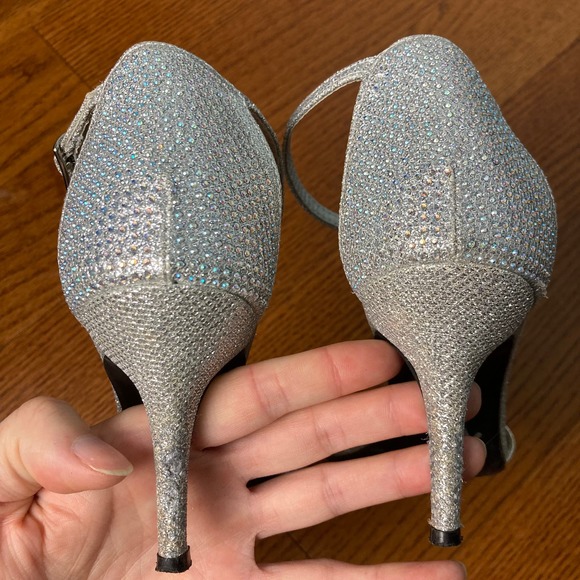 7.5 M Pierre Dumas Silver gem crystal sparkly formal Heel Stiletto ankle strap - Picture 10 of 16